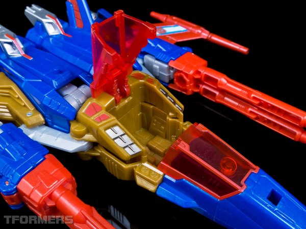 TFormers Titans Return Gallery   Siege On Cybertron Metalhawk 71 (71 of 91)